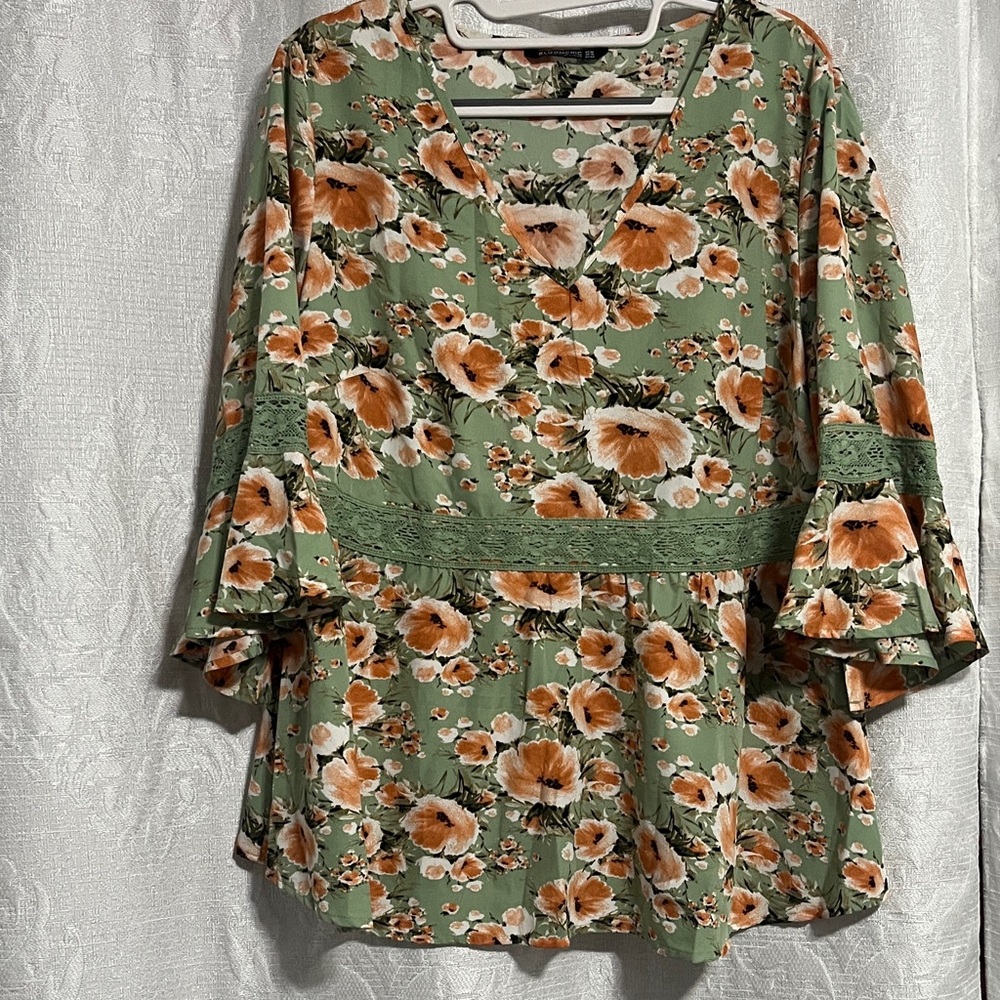 BloomChic Floral Blouse in Green and Brown